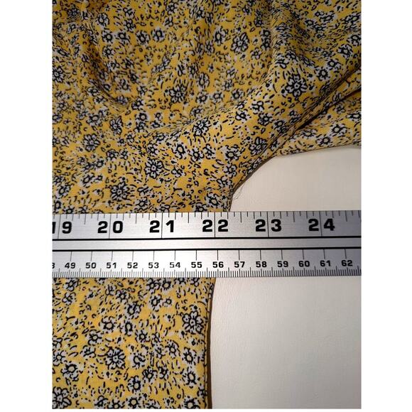 Max Studio Floral Yellow Blue Blouse Tunic Puff 3/4 Sleeve Size  Large - Picture 8 of 10